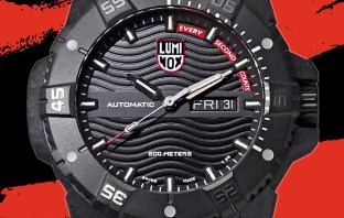 Quick takes: the new Luminox ‘Wave Crest’ Limited Edition