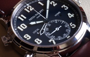 Review of the Patek Philippe Calatrava Pilot Travel Time